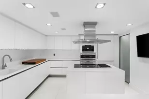 10155 Collins Ave, Bal Harbour, FL 33154 - Photo 15