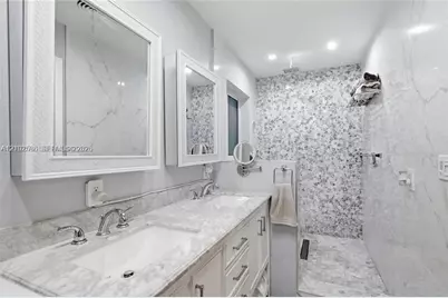 341 SW 54th Ave, Plantation, FL 33317 - Photo 21