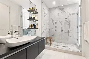 200 Biscayne Blvd Way, Miami, FL 33131 - Photo 9