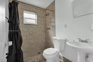 520 NW 49th St, Miami, FL 33127 - Photo 9