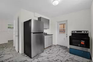 520 NW 49th St, Miami, FL 33127 - Photo 9