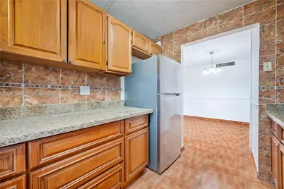 65 NE 202nd Ter #Q27, Miami Gardens, FL 33179 - Photo 11