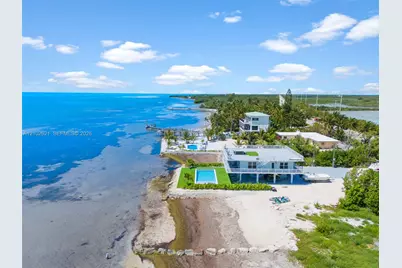57652 Overseas Hwy, Marathon, FL 33050 - Photo 1