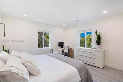 945 NE 82nd St, Miami, FL 33138 - Photo 21