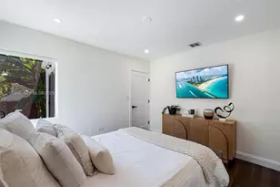 945 NE 82nd St, Miami, FL 33138 - Photo 25