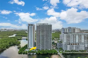 16385 Biscayne Blvd, North Miami Beach, FL 33160 - Photo 33