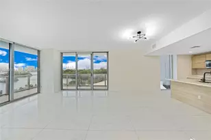 16385 Biscayne Blvd, North Miami Beach, FL 33160 - Photo 7