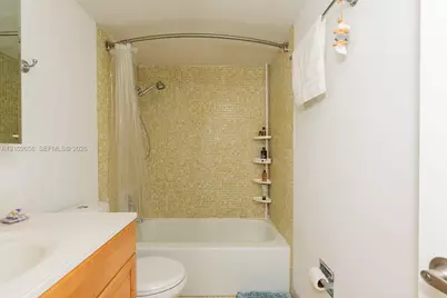 1020 Meridian Ave #314, Miami Beach, FL 33139 - Photo 19