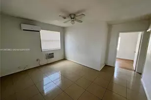 548 NW 30th St, Miami, FL 33127 - Photo 3
