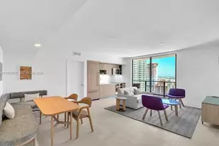 159 NE 6th St, Miami, FL 33132 - Photo 13
