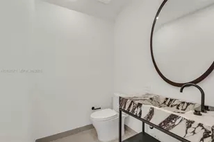 2200 Brickell Ave, Miami, FL 33143 - Photo 17