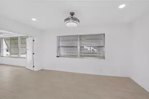 719 SW 18th St, Boynton Beach, FL 33426 - Photo 15