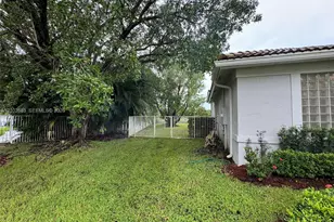 1360 Victoria Isle Dr, Weston, FL 33327 - Photo 65