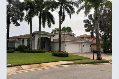 1360 Victoria Isle Dr, Weston, FL 33327 - Photo 3