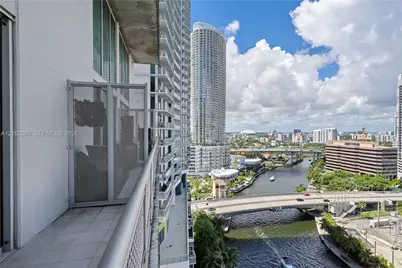 690 SW 1st Ct #2115, Miami, FL 33130 - Photo 17