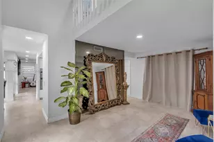 17338 NW 61st Pl, Hialeah, FL 33015 - Photo 9
