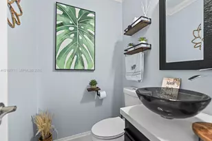 10942 W Sample Rd, Coral Springs, FL 33065 - Photo 9