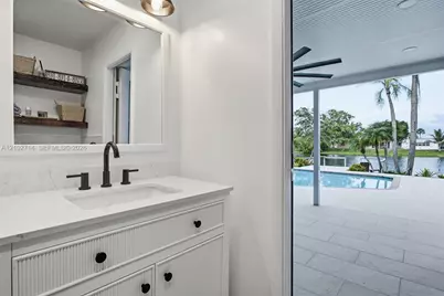 1721 NW 114th Ave, Pembroke Pines, FL 33026 - Photo 41
