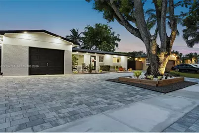 1721 NW 114th Ave, Pembroke Pines, FL 33026 - Photo 5