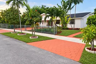 11461 SW 193rd St, Miami, FL 33157 - Photo 1