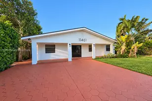 11461 SW 193rd St, Miami, FL 33157 - Photo 3