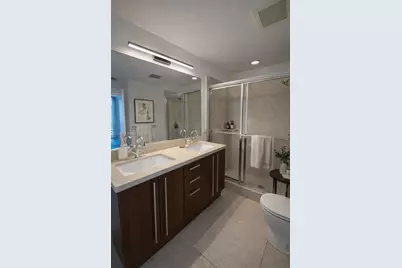 1111 SW 1st Ave #2717-N, Miami, FL 33130 - Photo 3