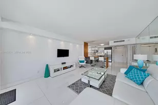 100 Lincoln Rd, Miami Beach, FL 33139 - Photo 15