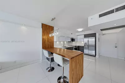 100 Lincoln Rd #1008, Miami Beach, FL 33139 - Photo 13