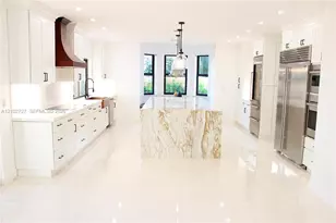 12094 NW 5th St, Miami, FL 33182 - Photo 9