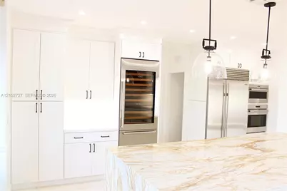 12094 NW 5th St, Miami, FL 33182 - Photo 11