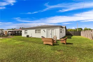 19411 SW 117th Ave, Miami, FL 33177 - Photo 9