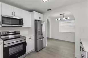 19411 SW 117th Ave, Miami, FL 33177 - Photo 27