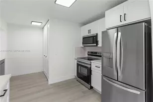 19411 SW 117th Ave, Miami, FL 33177 - Photo 29