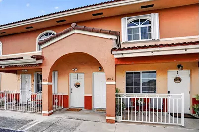 6989 W 36th Ave #202, Hialeah, FL 33018 - Photo 35