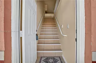 6989 W 36th Ave, Hialeah, FL 33018 - Photo 37