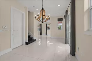 912 NE 17th Way, Fort Lauderdale, FL 33304 - Photo 17