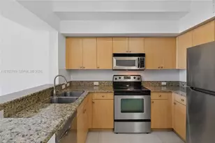 2931 NE 185th St, Aventura, FL 33180 - Photo 9