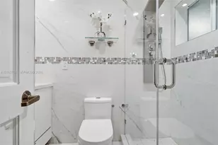13996 Lake Lure Ct, Miami Lakes, FL 33014 - Photo 13