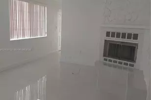1030 NE 214th St, Miami, FL 33179 - Photo 9