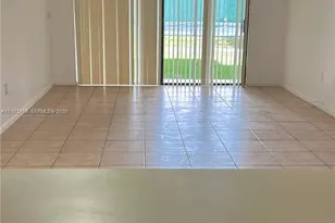 10253 NW 9th St Circle, Miami, FL 33172 - Photo 3