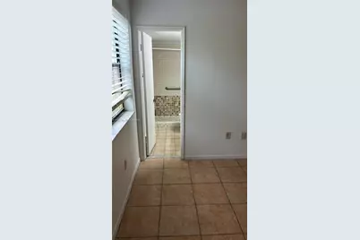 10253 NW 9th St Cir #107-6, Miami, FL 33172 - Photo 23