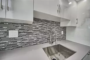 1660 NE 191st St, Miami, FL 33179 - Photo 7