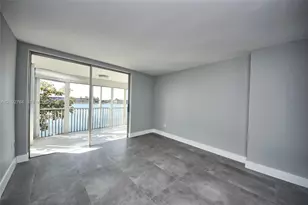 1660 NE 191st St, Miami, FL 33179 - Photo 19