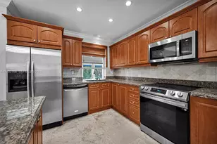 5845 SW 94th Pl, Miami, FL 33173 - Photo 9