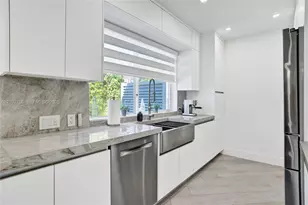 7640 Bayside Ln, Miami Beach, FL 33141 - Photo 7