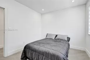7640 Bayside Ln, Miami Beach, FL 33141 - Photo 21