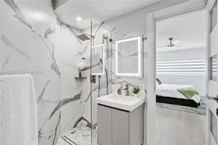 7640 Bayside Ln, Miami Beach, FL 33141 - Photo 17