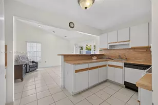 13440 SW 28th St, Miami, FL 33175 - Photo 27