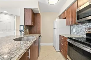 2946 S University Dr, Davie, FL 33328 - Photo 13