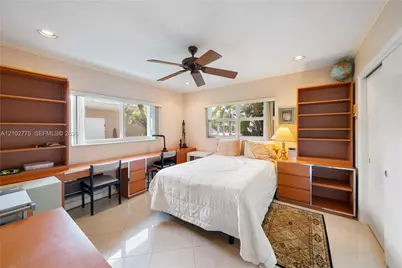 12805 Maple Rd, North Miami, FL 33181 - Photo 29